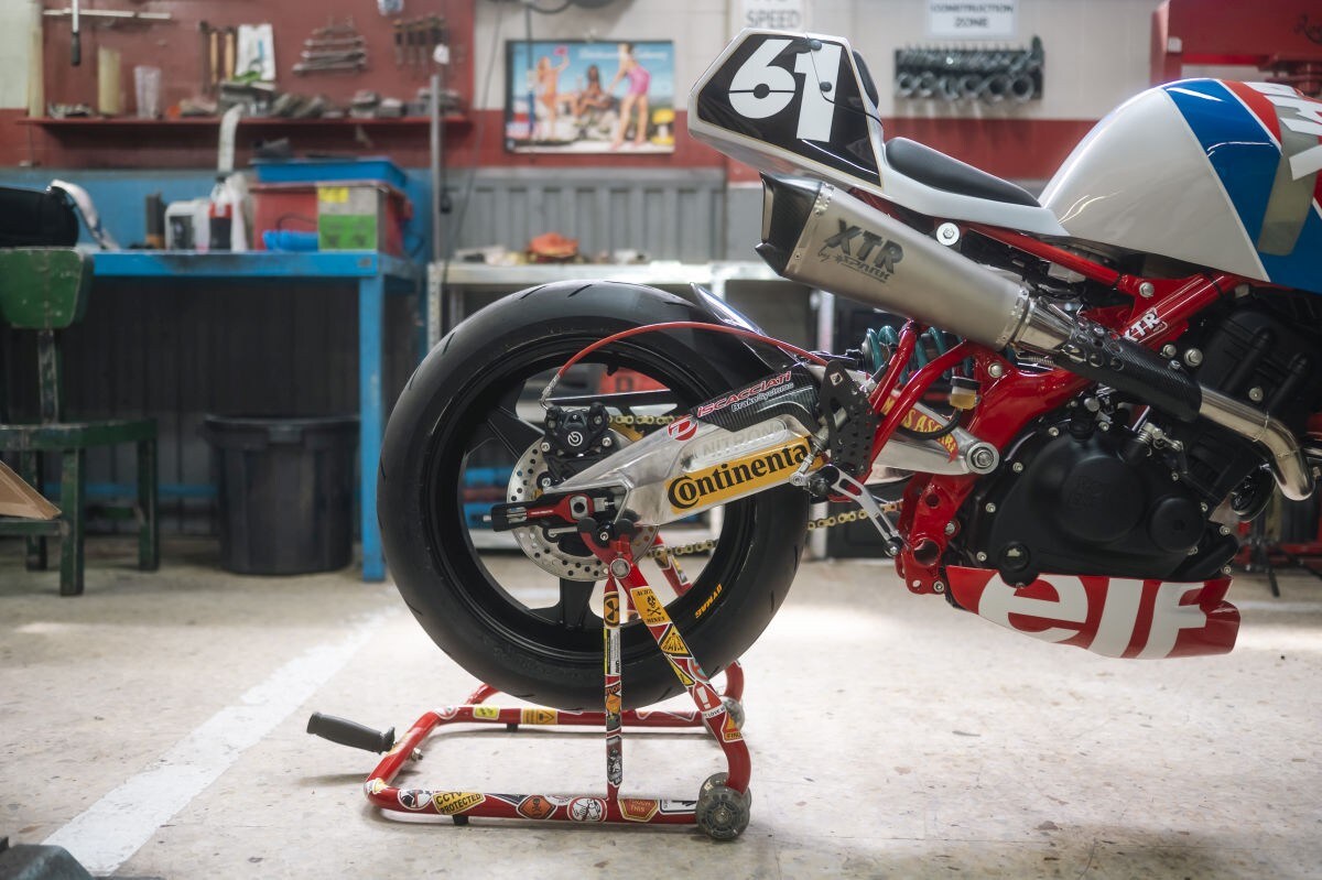 La riconoscete? E' una Royal Enfield Guerrilla 450!